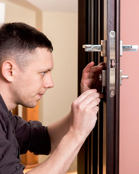 : Professional Locksmith For Commercial And Residential Locksmith Services in Desert Palms, CA