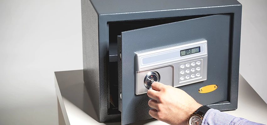 Jewelry Safe Unlocking Service in Desert Palms, California