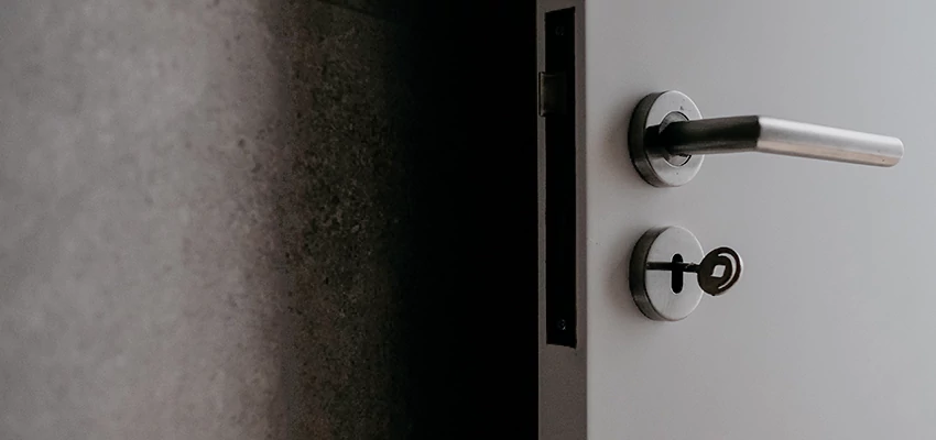 Front Door Handle Repair And Installation in Desert Palms, CA